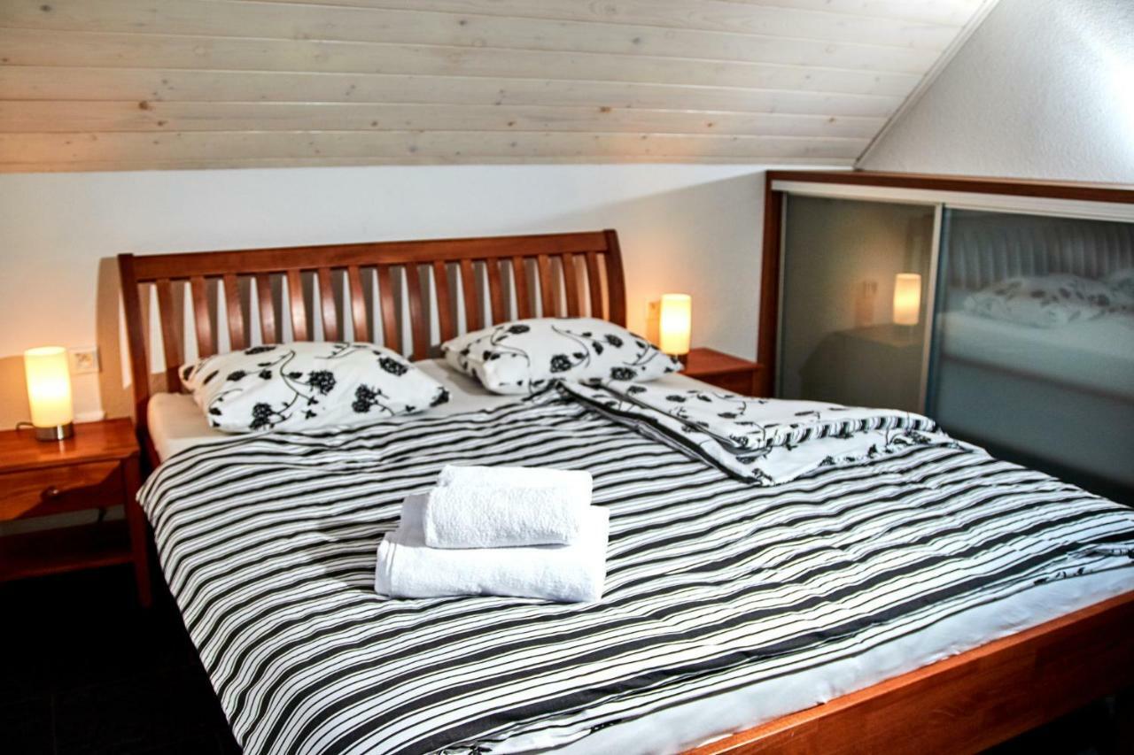 Holiday House Sabala 2 Stara Lesna Bagian luar foto